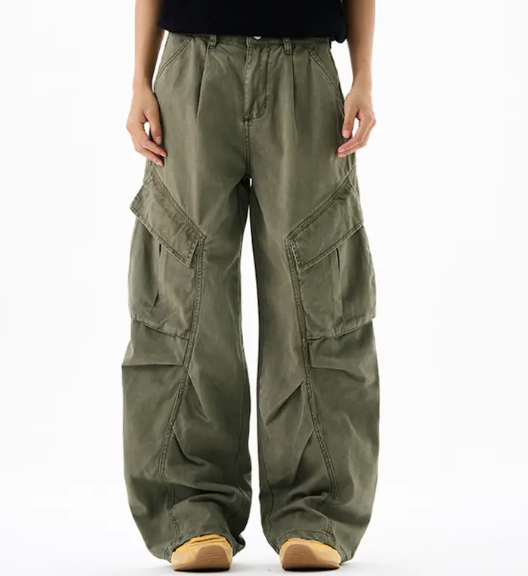 Men’s Cargo Pants – Loose Fit Draped Trousers with Large Pockets, Retro Streetwear Style Green