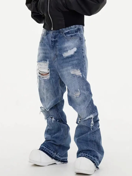 Men’s Retro White Wide-Leg Jeans – European Straight-Leg Denim with Loose Fit & Hanging Silhouette