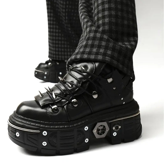 Unisex Punk Rivet-Studded Combat Sneakers – Gothic Black Platform Shoes with Metallic Accents