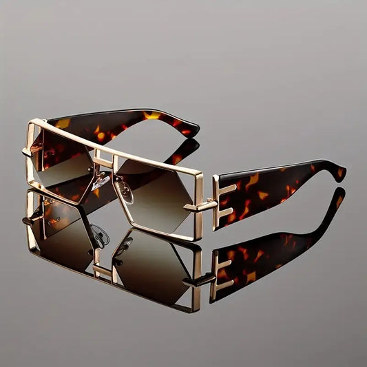 Men’s Oversized Hollow Square-Frame Glasses – Vintage Zinc Alloy Eyewear with Trendy Decorative Design