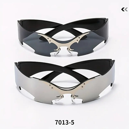 Y2K Cyberpunk Futuristic Fashion Glasses – Frameless Bat Wing Design with Black & Gold Accents, Decorative AC Lenses for Men & Women
