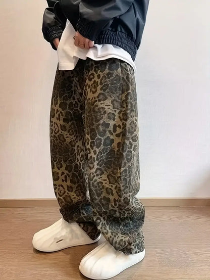 Men’s Leopard Print Jeans – American Retro Wide-Leg Denim Pants with Straight Fit for Streetwear