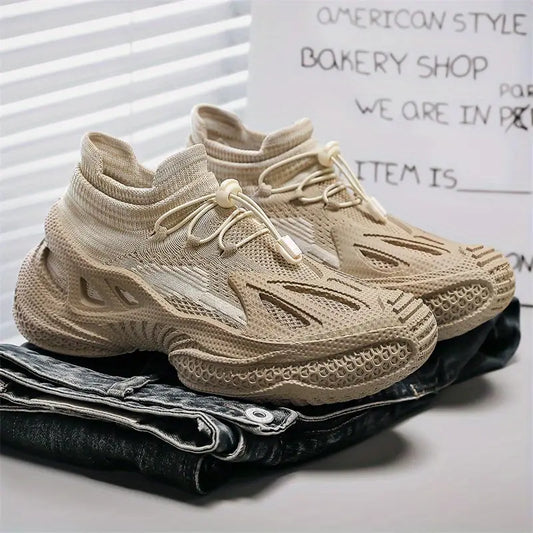 Men's Breathable Mesh Sneakers with EVA Sole Lightweight Low-Top Design Lace-Up Closure