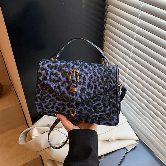 Vintage Leopard Print Crossbody Bag – Adjustable Strap, Golden Hardware, Canvas Material Red (Blue)