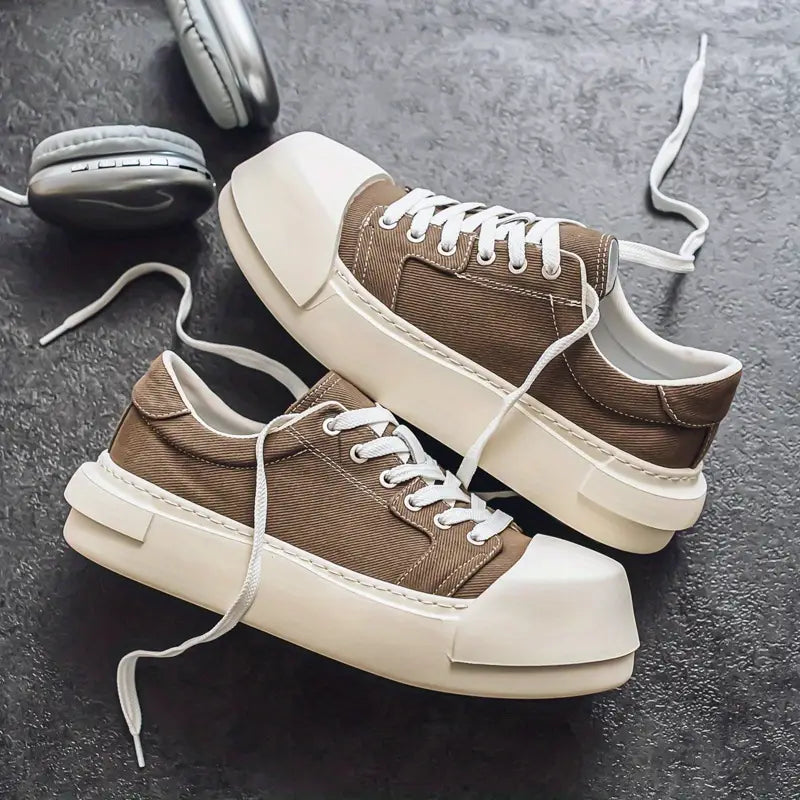 Unisex Low-Top Canvas Sneakers with Lace-Up Closure Cushioned Rubber Sole Black White Minimalist Design