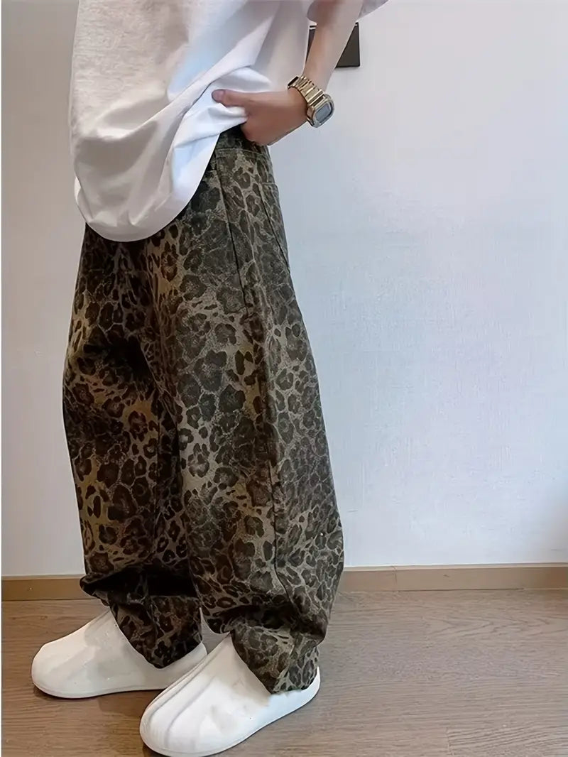 Men’s Leopard Print Jeans – American Retro Wide-Leg Denim Pants with Straight Fit for Streetwear