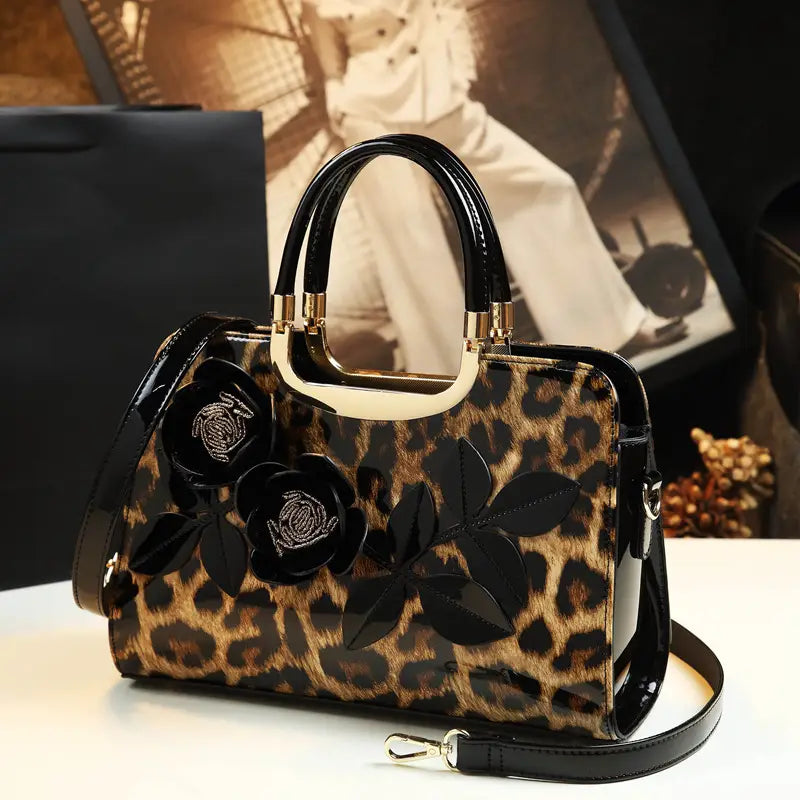 Women’s Elegant Handbag – Zipper Closure Purse with Floral Embroidery, Gold-Toned Hardware & Oil-Edged Finish in Burgundy, Black & Green