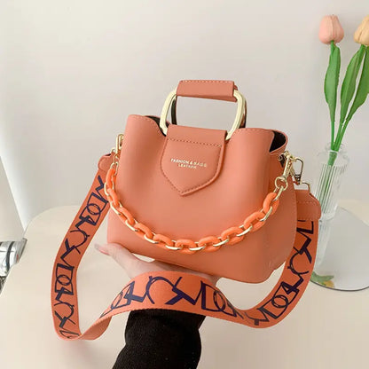 Women’s Convertible Crossbody Clutch – Elegant PU Shoulder Bag with Golden-Tone Hardware, Chain-Link Strap & Buckle Closure for Everyday & Formal Wear