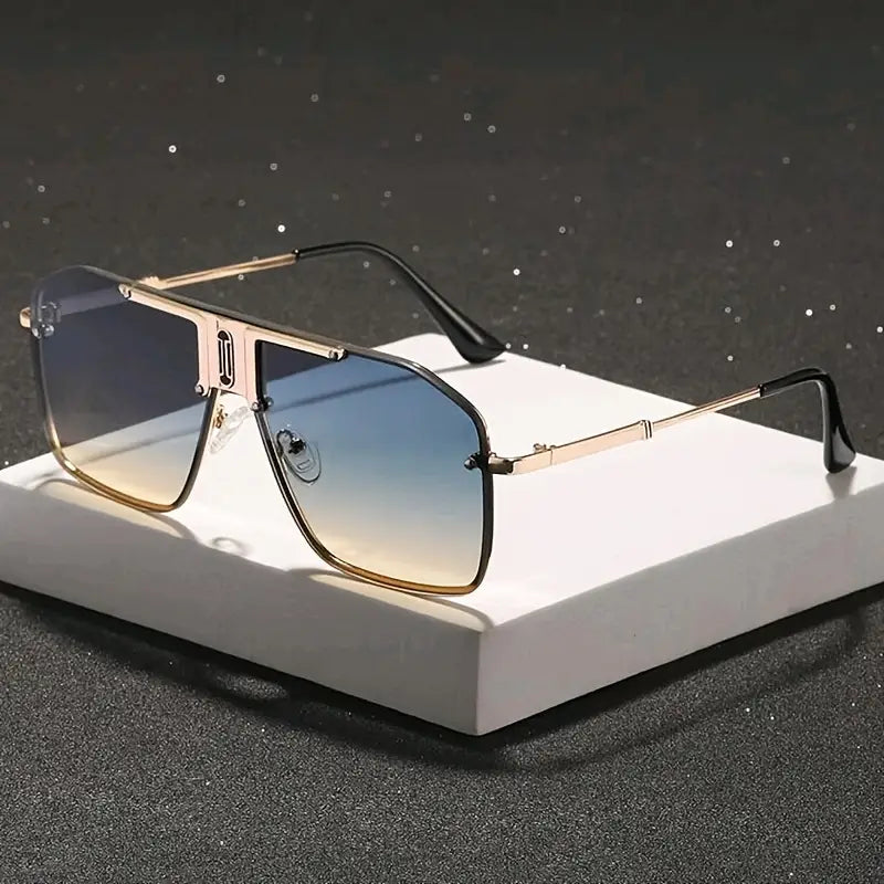 Men’s Executive Square Frame Glasses – Business Formal Eyewear with Transitional Tint Lenses